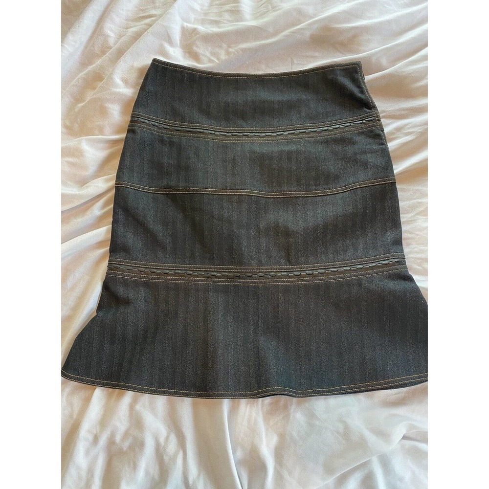 Elcetera womens skirt, dark genim leather trim detail size 6